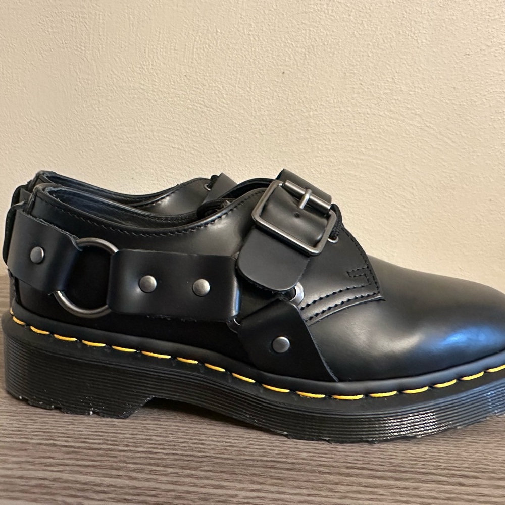 Dr. Marten’s Henree Lace Up Buckle Derby Black Leather Mens 4 Womens 6